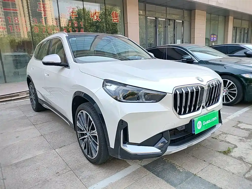 BMW X1 2023 — фото 4