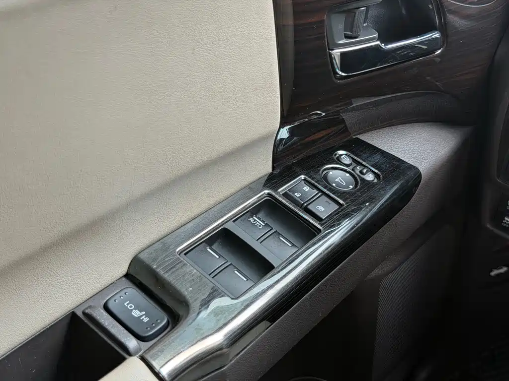 Honda Odyssey 2019 — фото 19