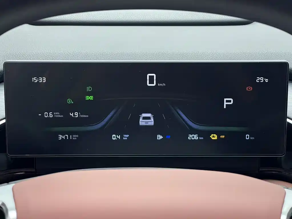 Geely Galaxy L6 2025 — фото 14