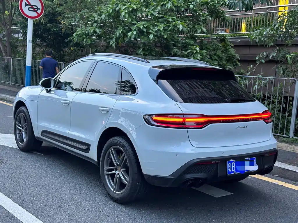Porsche Macan 2022 — фото 5