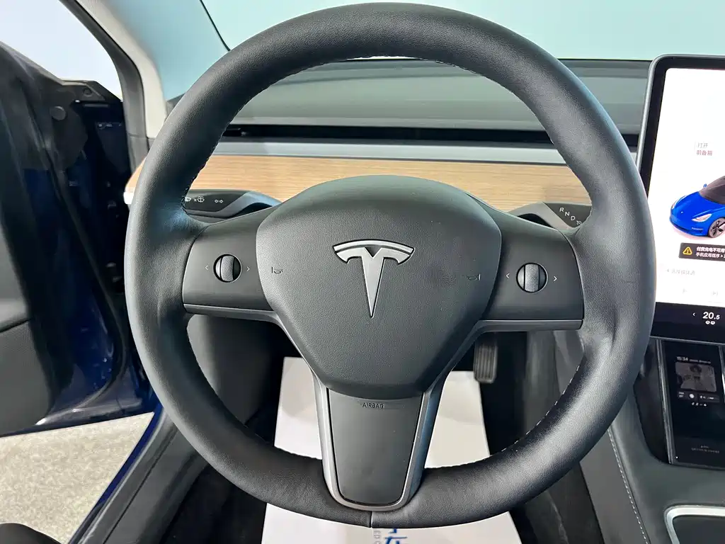 Tesla Model 3 2022 — фото 18