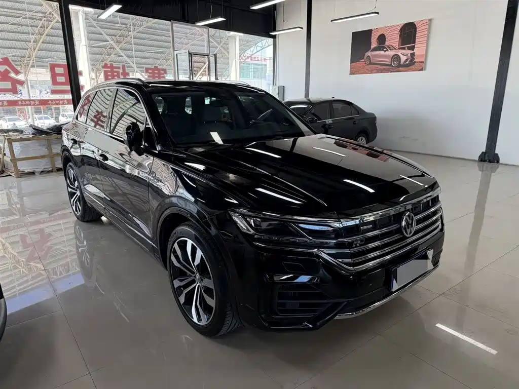 Volkswagen Touareg 2019 — фото 2