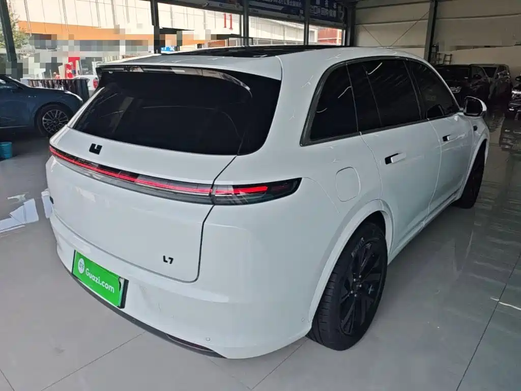 Li Auto Li L7 2024