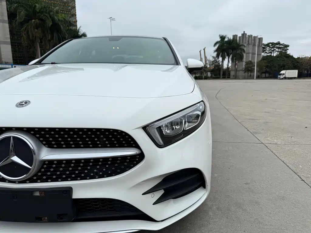 Mercedes-Benz A-Class 2020 — фото 10