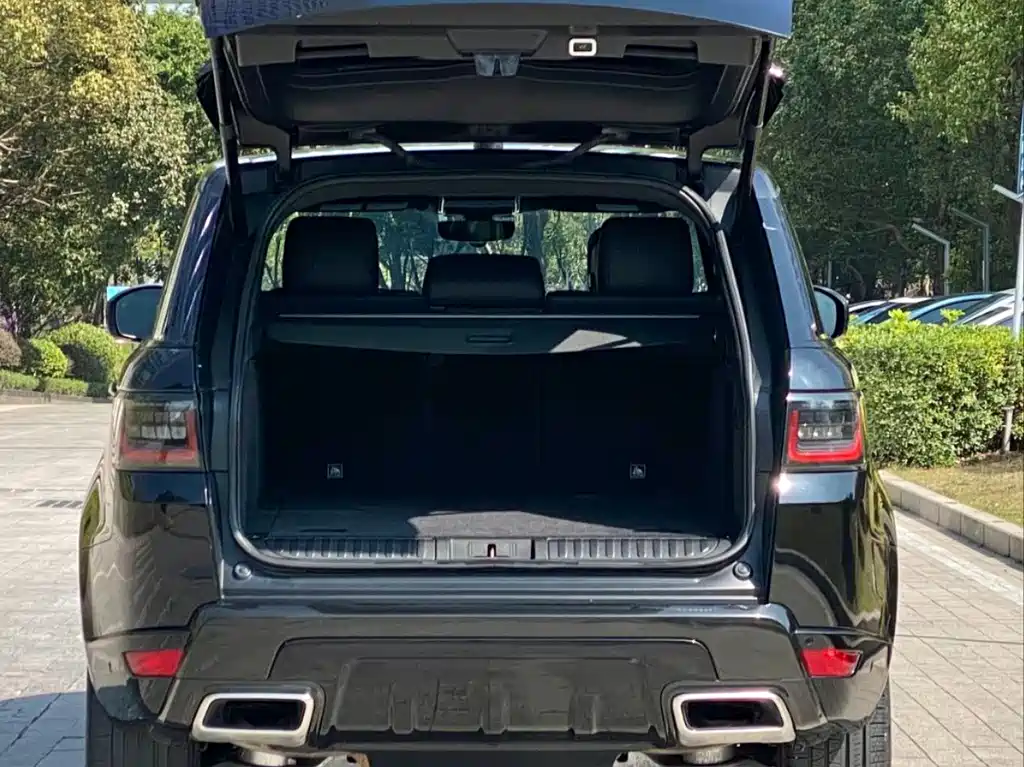 Land Rover Sport 2019 — фото 18