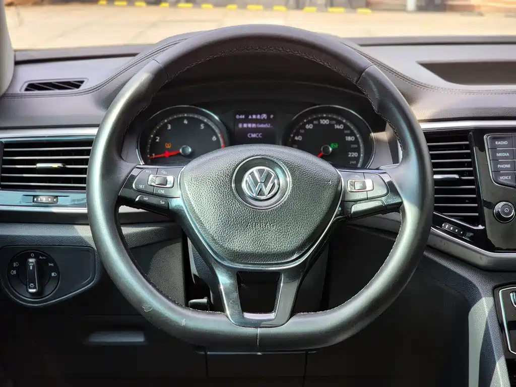 Volkswagen Teramont 2018 — фото 15