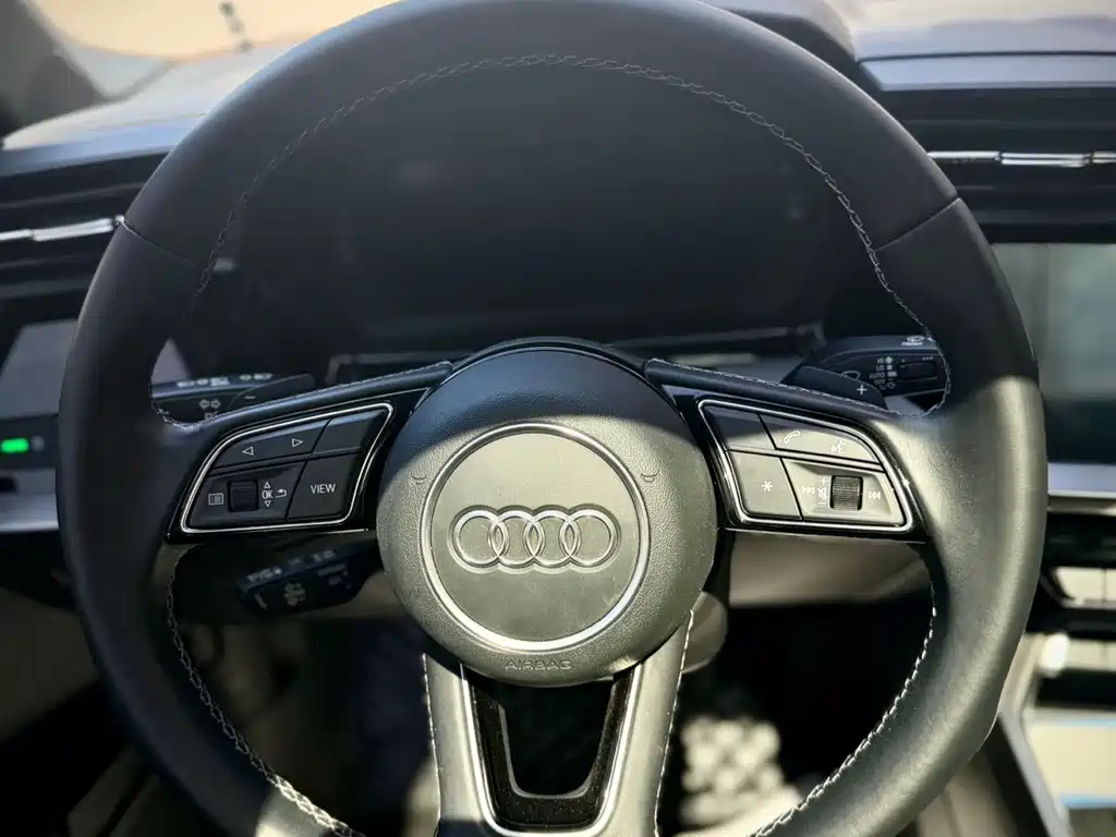 Audi A3 2023 — фото 22