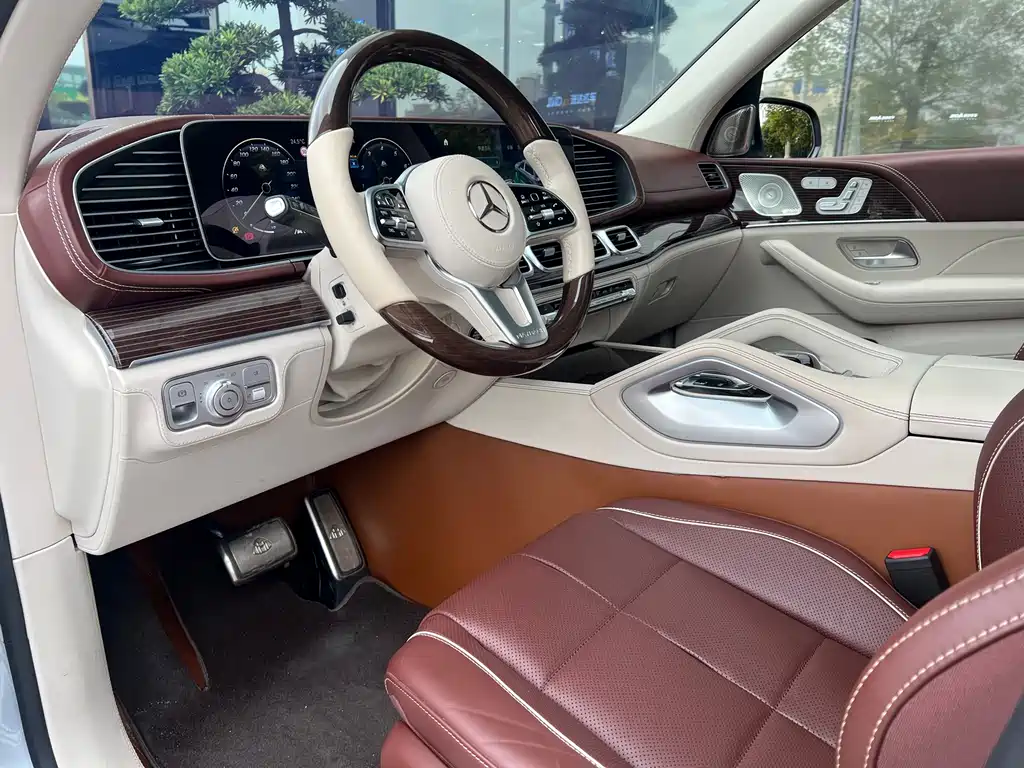 Mercedes-Benz GLS 2023 — фото 2