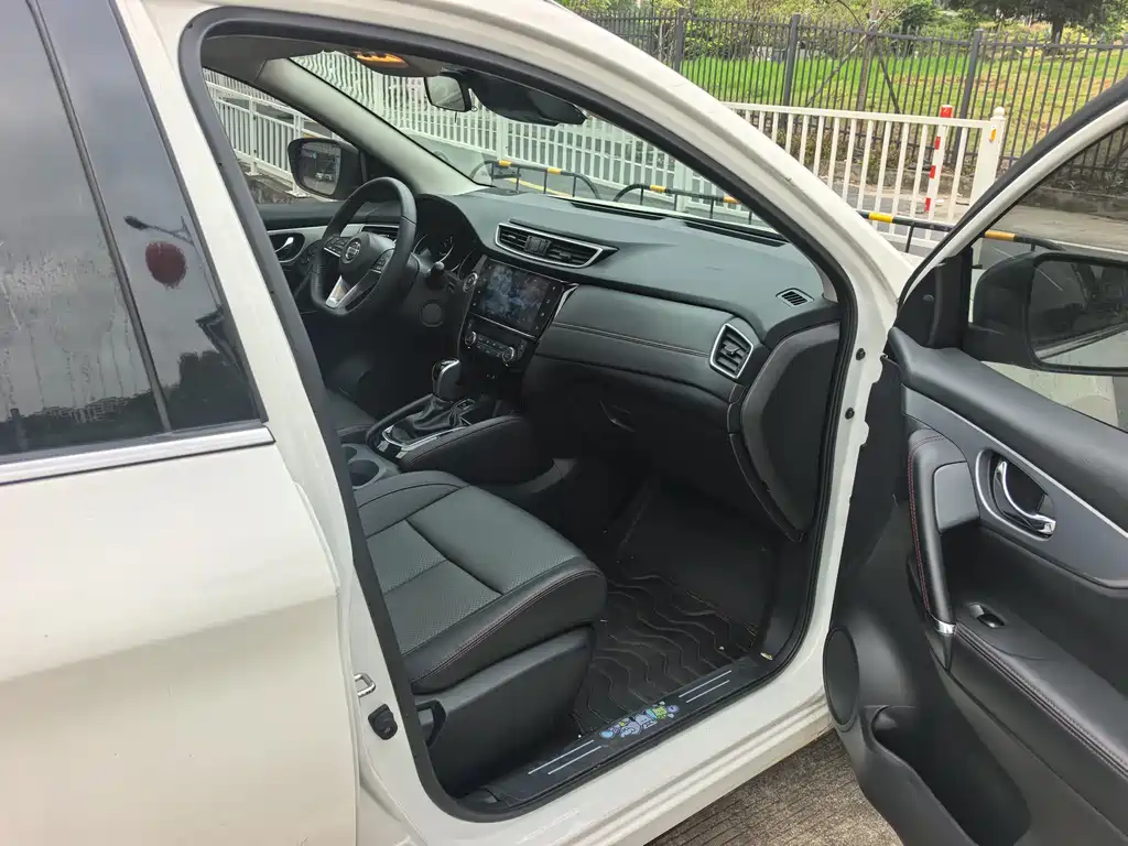Nissan Qashqai 2023 — фото 13
