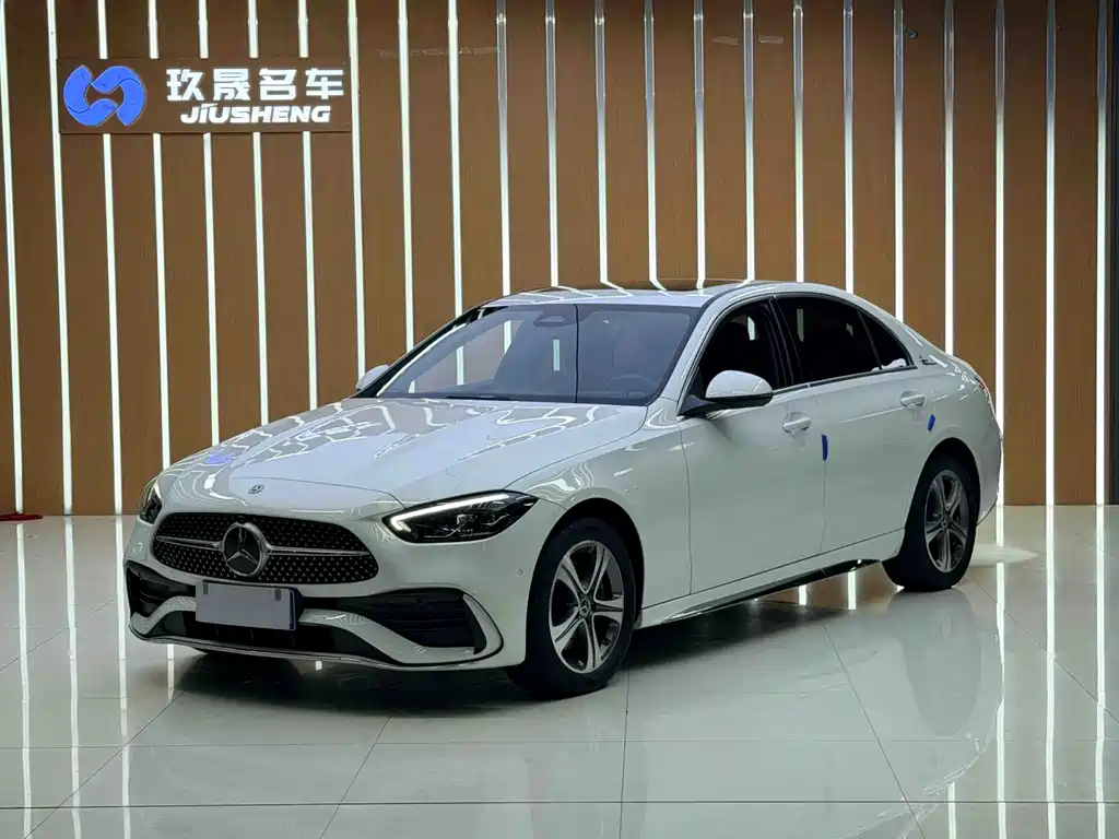 Mercedes-Benz C-Class 2022 — фото 1