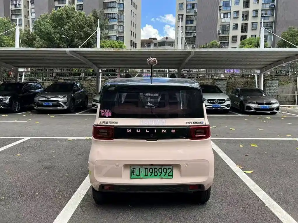 Wuling MINIEV 2023