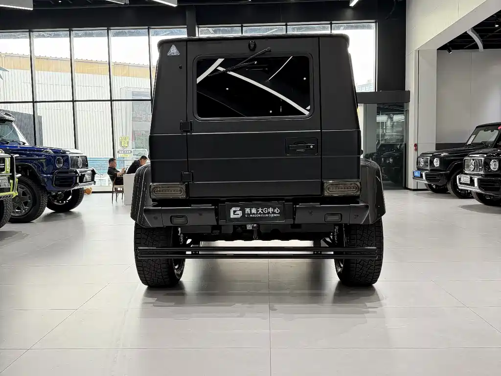 Mercedes-Benz G-Class AMG 2017 — фото 9