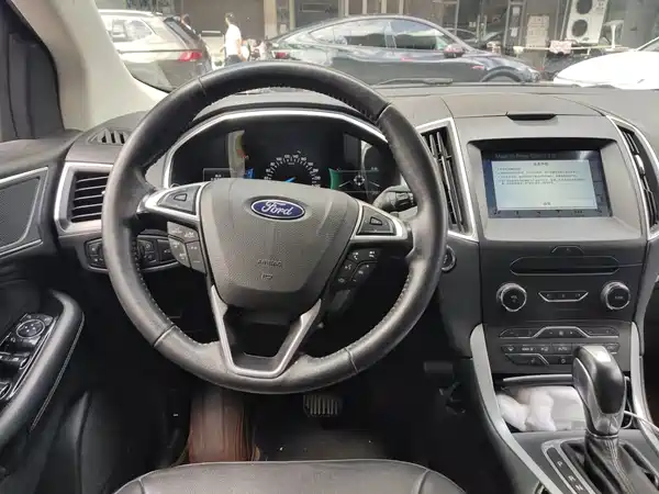 Ford Edge 2016