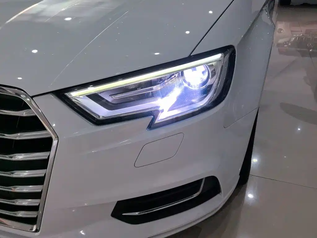 Audi A3 2021 — фото 19