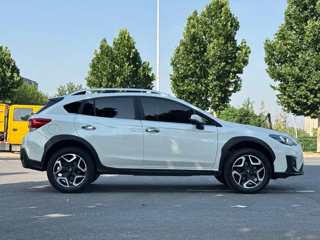 Subaru XV 2018 — фото 4