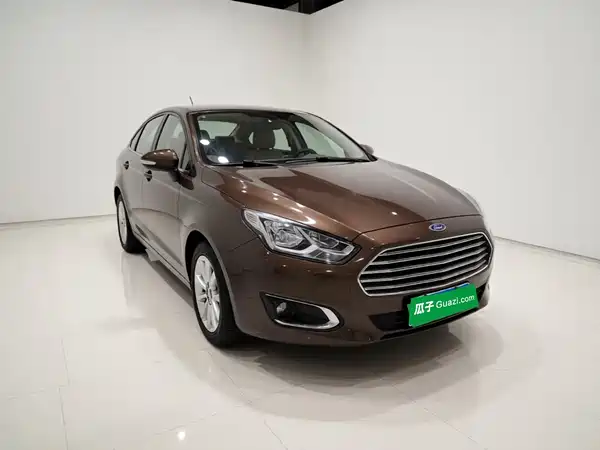 Ford Escort 2015