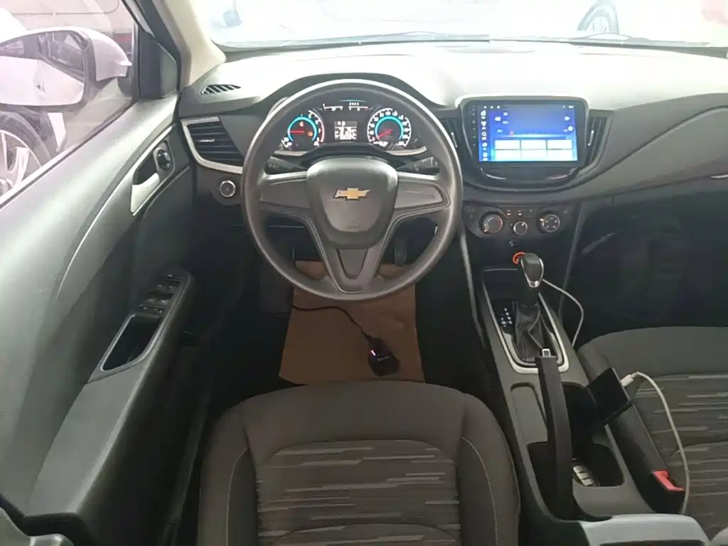 Chevrolet Cavalier 2019 — фото 11