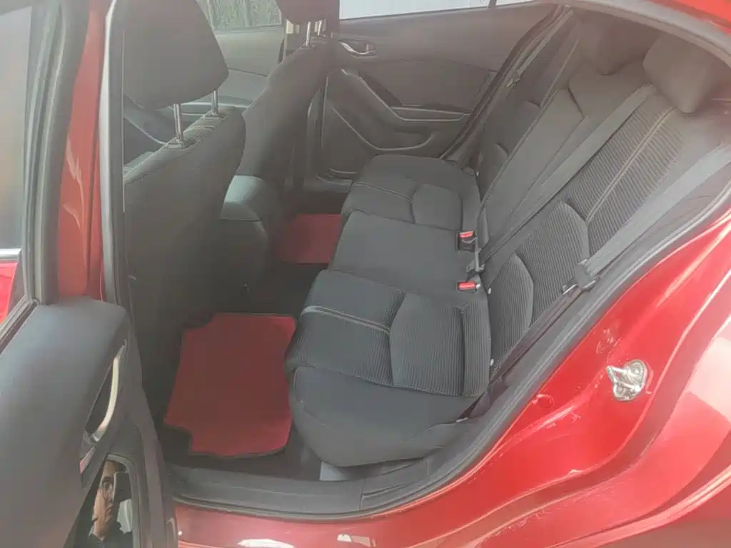 Mazda 3 Angkesela 2019 — фото 17