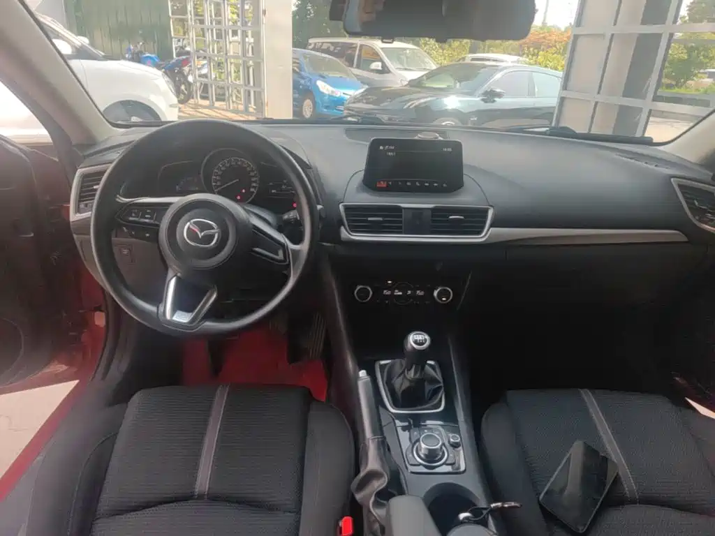 Mazda 3 Angkesela 2019 — фото 10