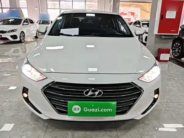 Hyundai Celesta 2018