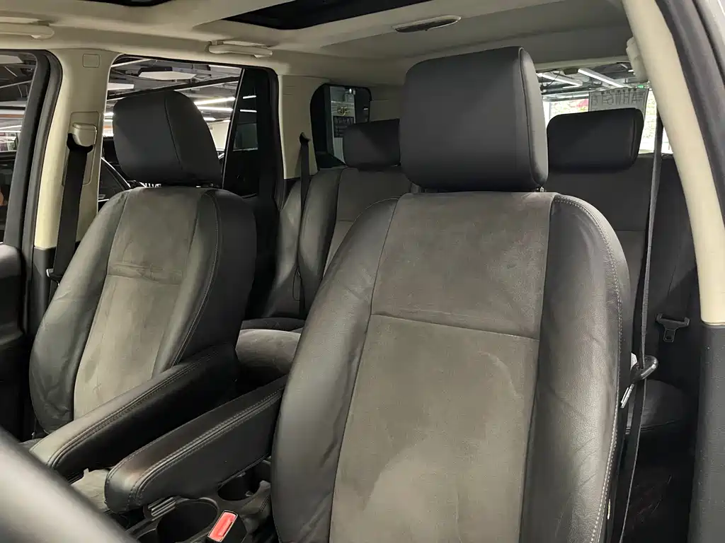 Land Rover Freelander 2 2010 — фото 22