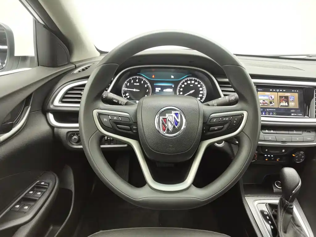 Buick Excelle 2023 — фото 11