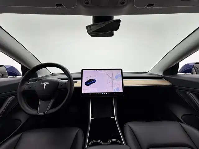 Tesla Model 3 2020 — фото 4