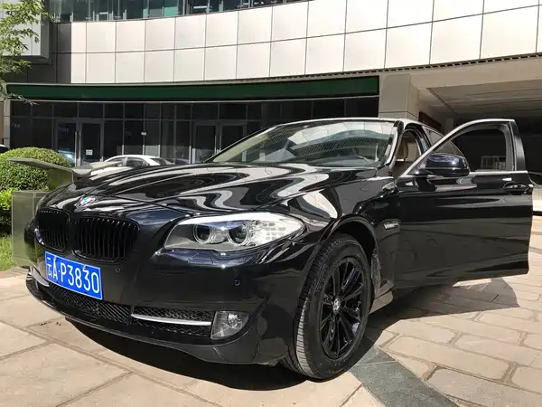 BMW 5 Series 2012