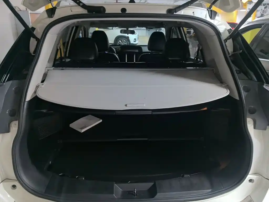 Nissan X-Trail 2015 — фото 19