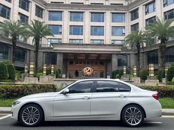 BMW 3 Series 2019