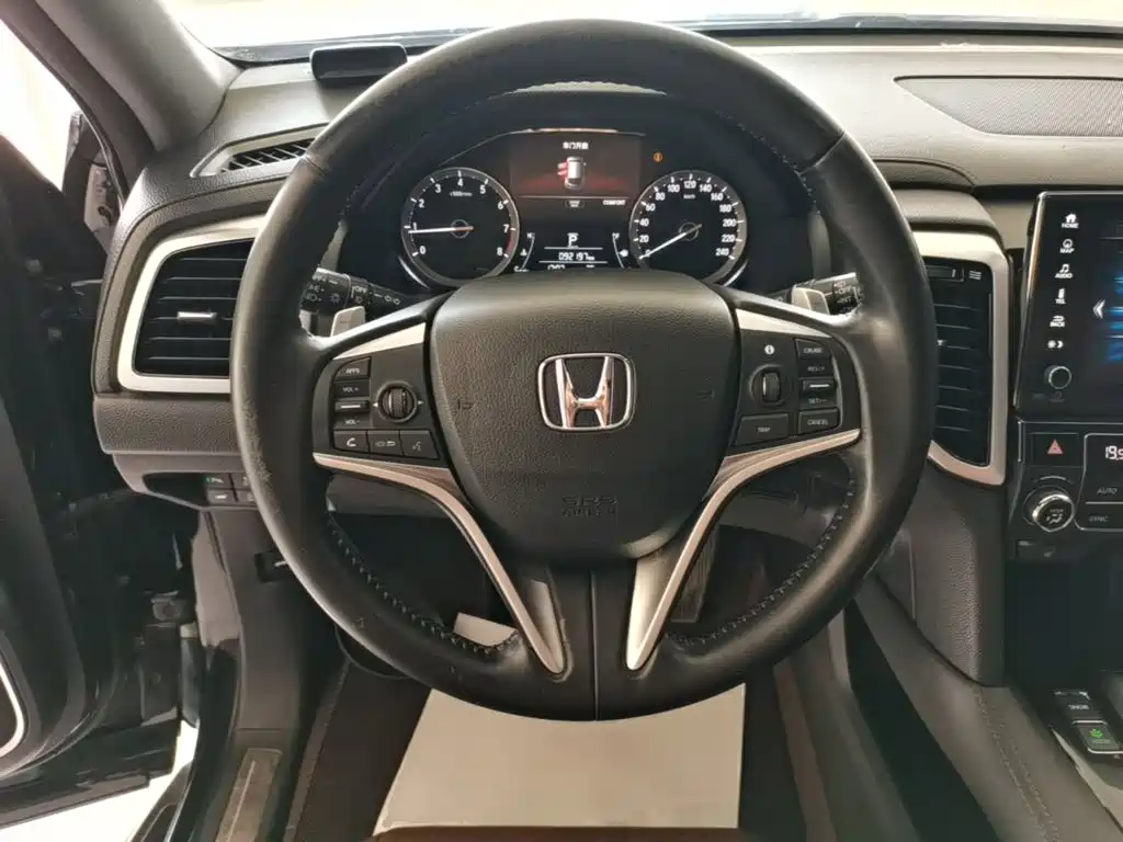 Honda UR-V 2019 — фото 11