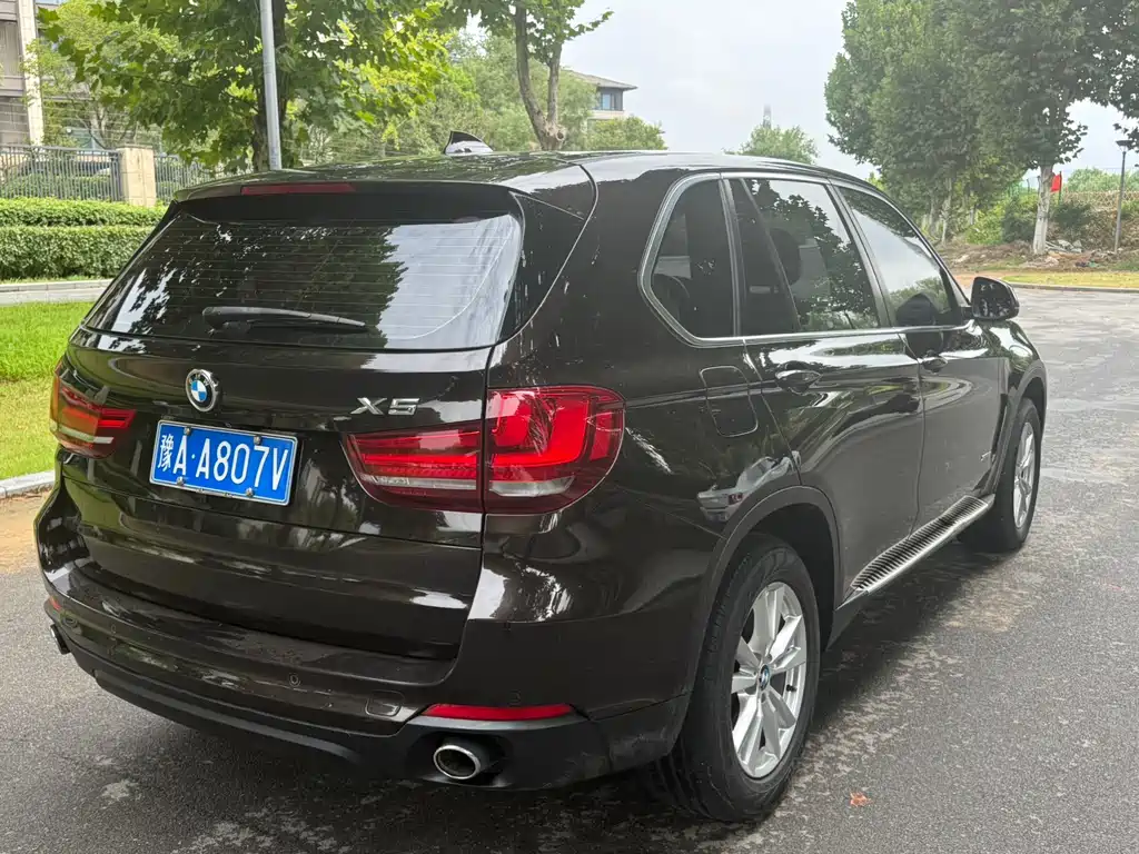 BMW X5 2018 — фото 8