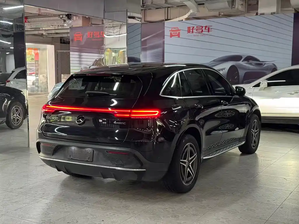 Mercedes-Benz EQC 2020