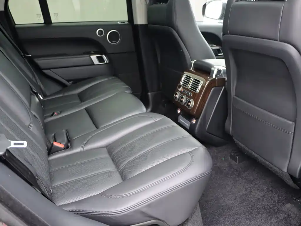 Land Rover Range Rover 2017 — фото 12