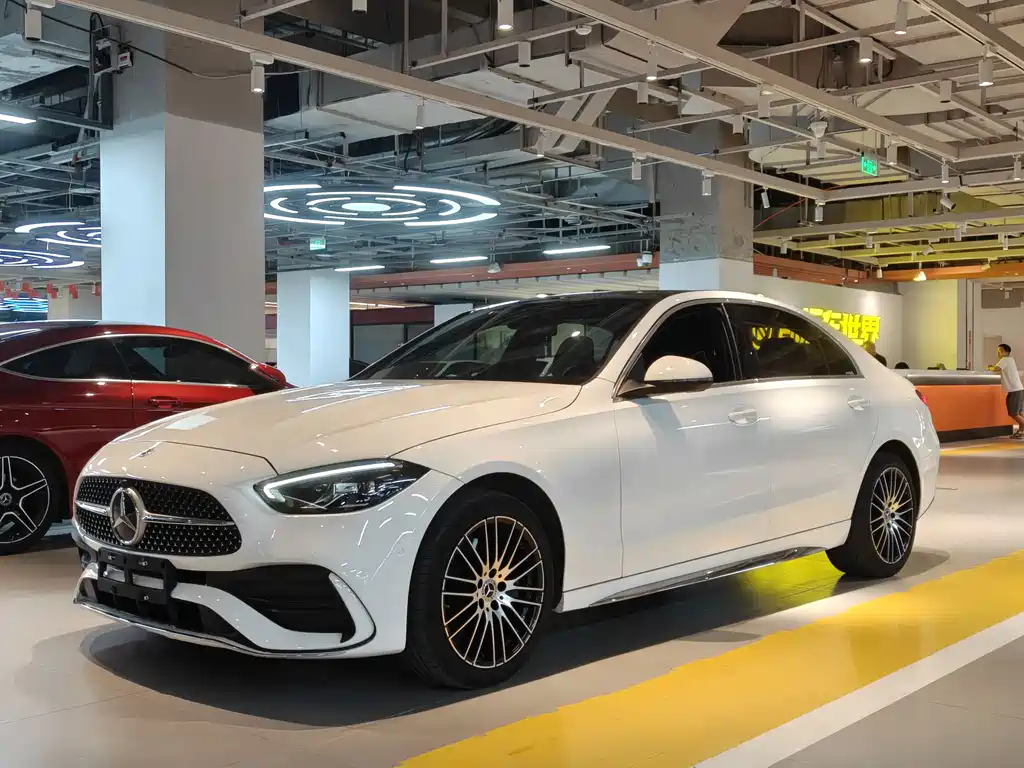 Mercedes-Benz C-Class 2021