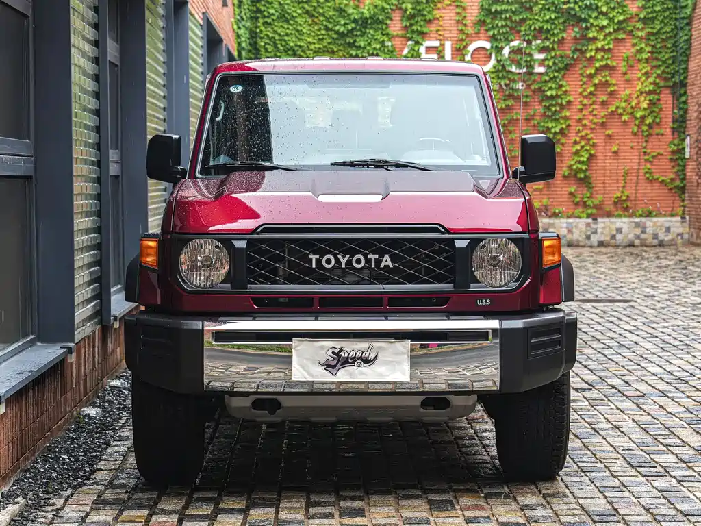 Toyota Land Cruiser 2025 — фото 2