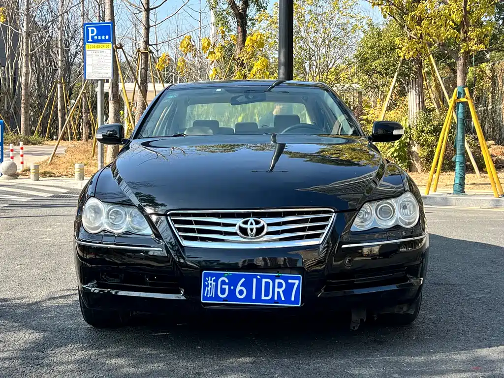 Toyota Reiz 2009