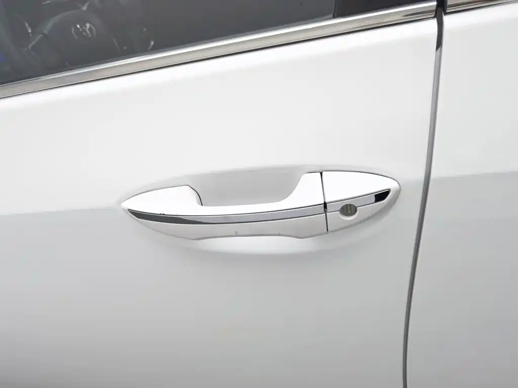 Toyota Corolla 2015 — фото 18