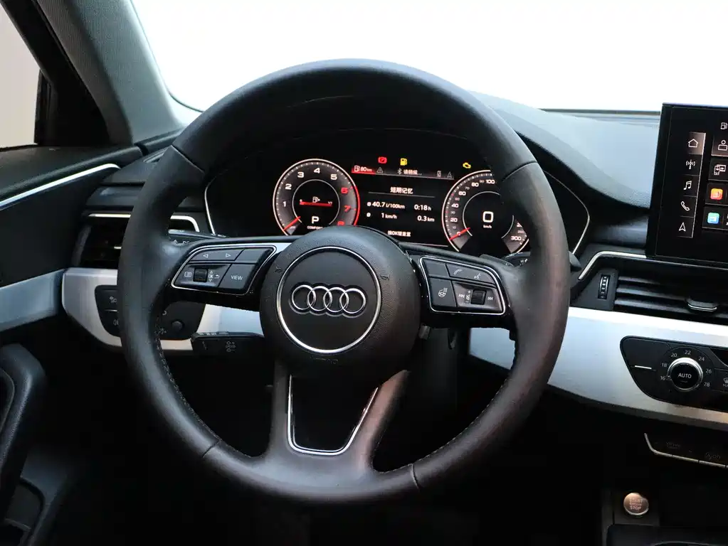 Audi A4L 2020 — фото 10