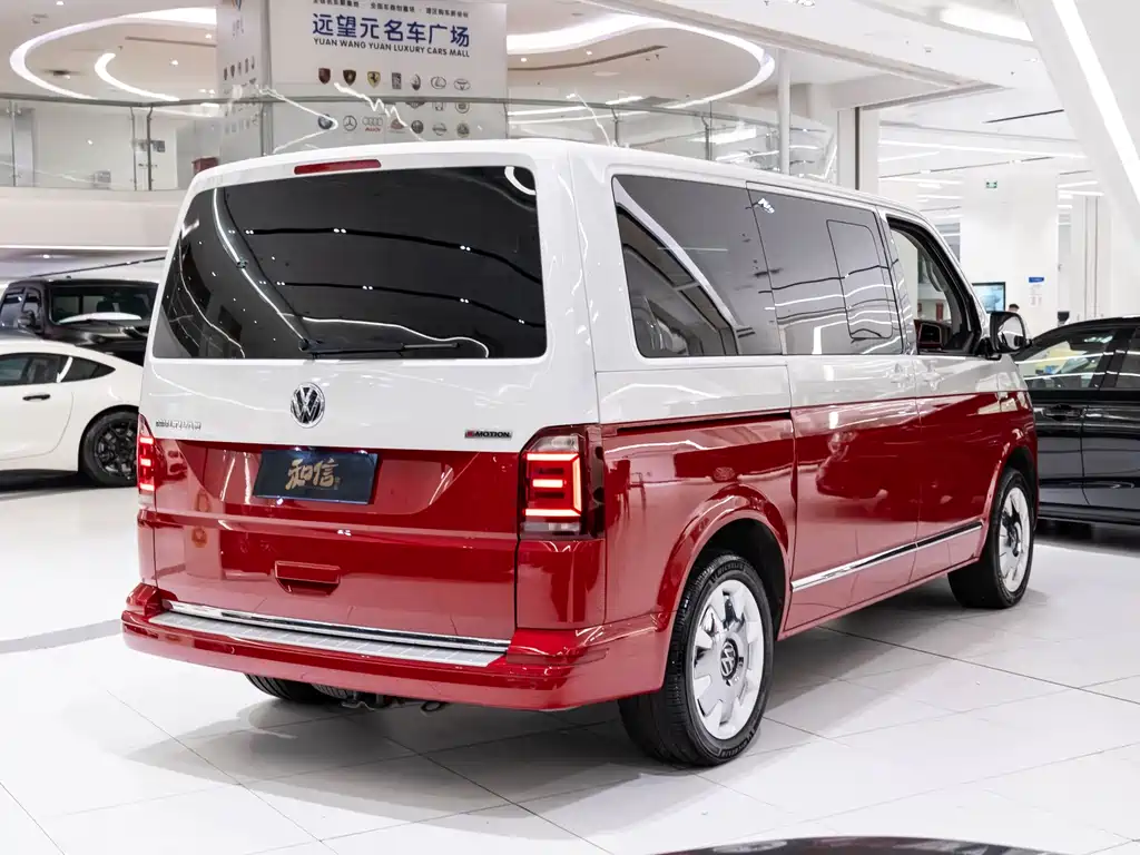Volkswagen Multivan 2019 — фото 6