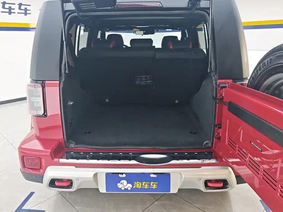BAIC BJ40 2021 — фото 4