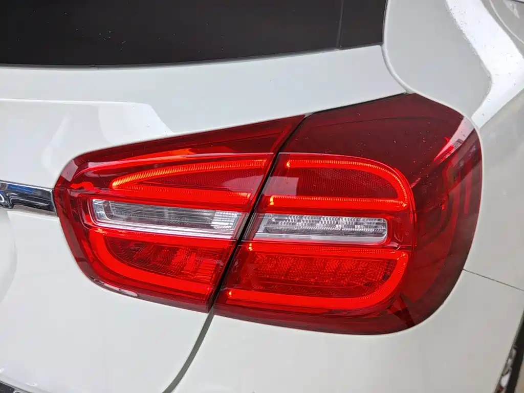 Mercedes-Benz GLA 2016 — фото 8
