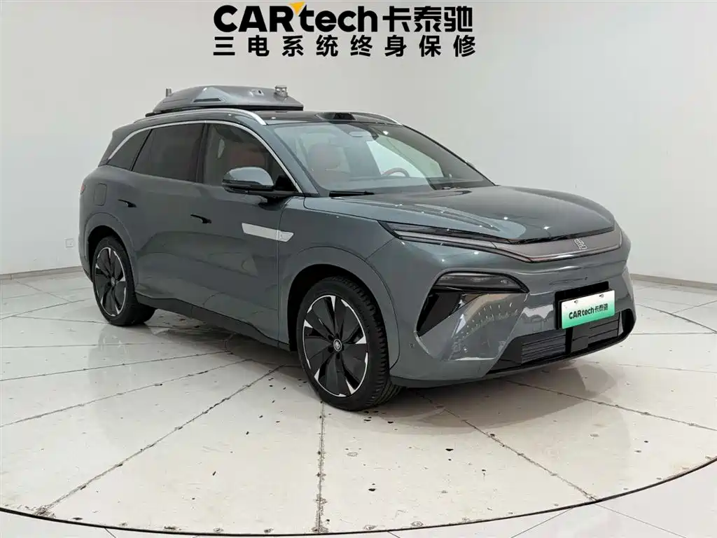 BYD Tang L 2025