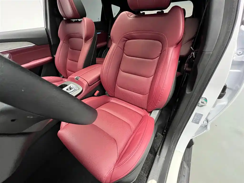 Jetour X70 PLUS 2023