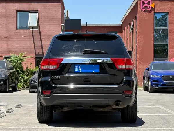 Jeep Grand Cherokee 2012