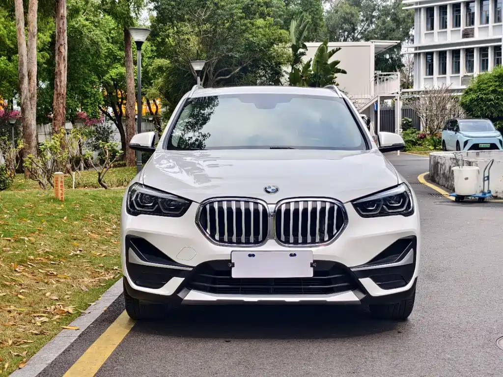 BMW X1 2020 — фото 2