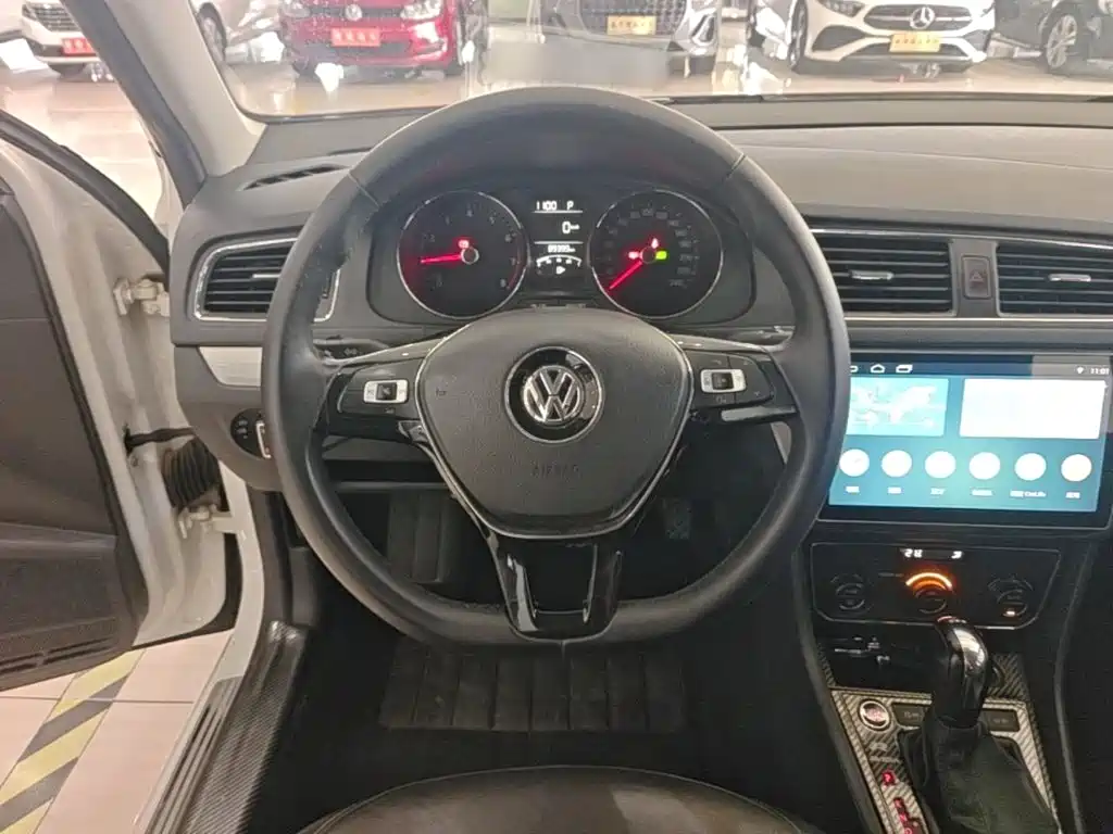 Volkswagen Gran Lavida 2018 — фото 11