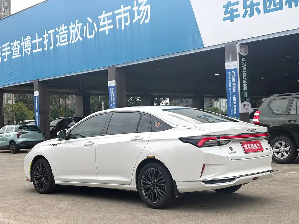 Dongfeng Yixuan MAX 2021 — фото 4