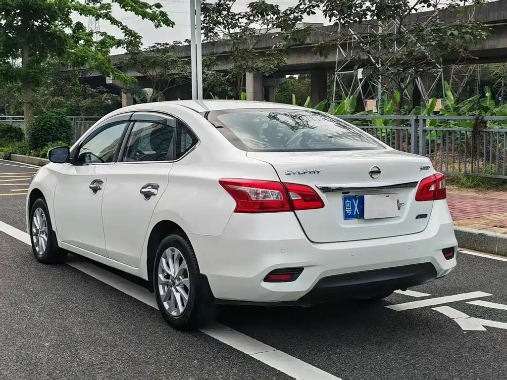 Nissan Sylphy 2016 — фото 5