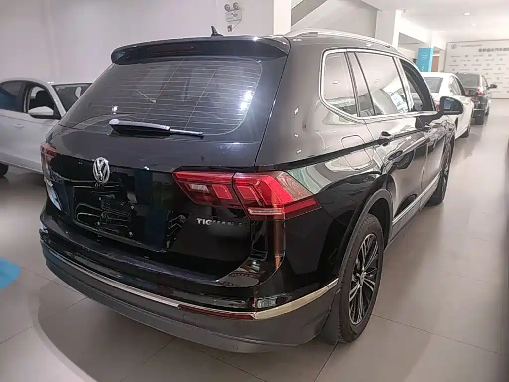 Volkswagen Tiguan L 2019 — фото 7